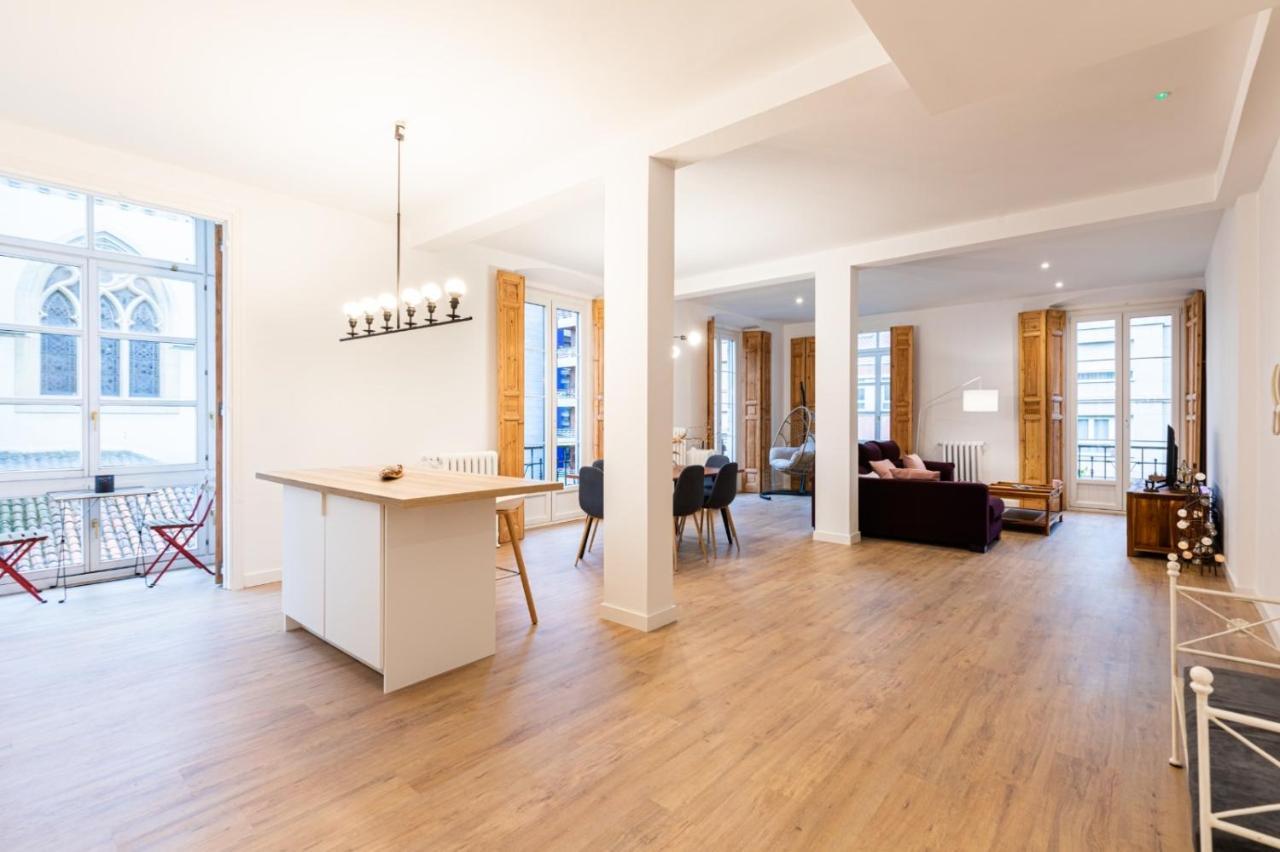 Lujo, Comodidad Y Espacio Gijon Centro エクステリア 写真